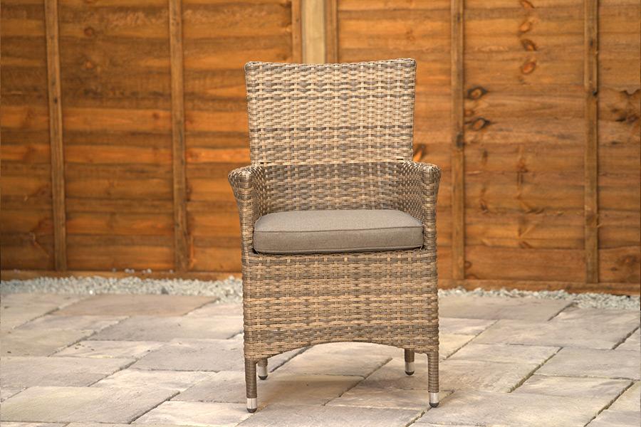 Sapcote 6 Seater Rectangular Dining Set in Brown Rattan