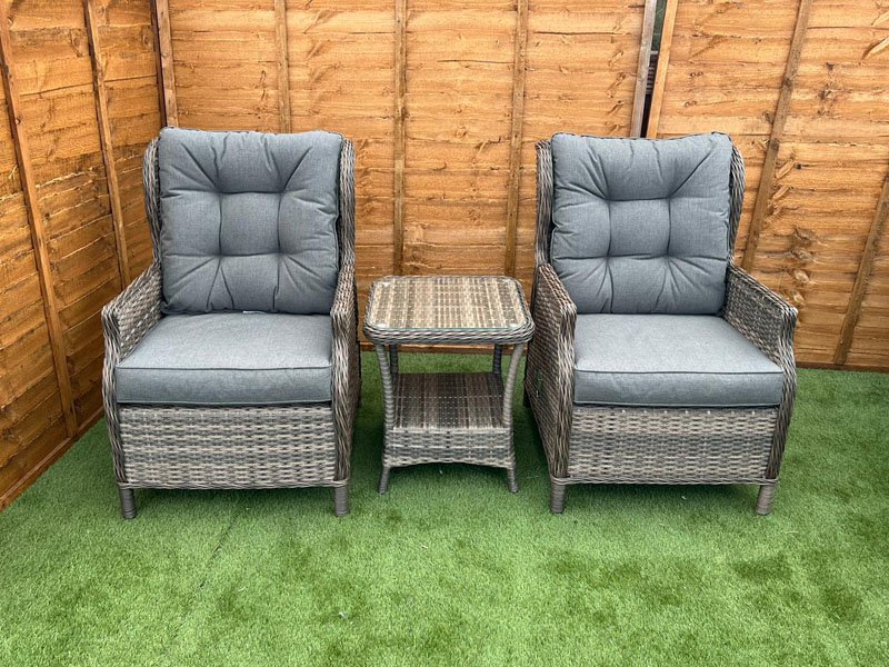 Sapcote Deluxe Reclining Set in Brown Rattan