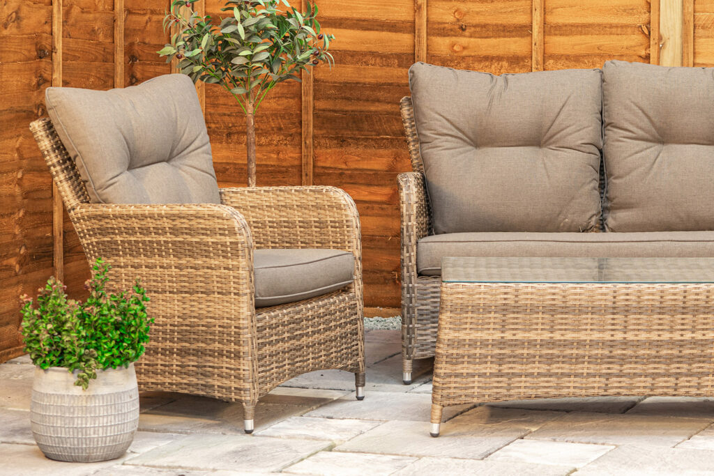 Sapcote Sofa Lounge Set in Brown Rattan