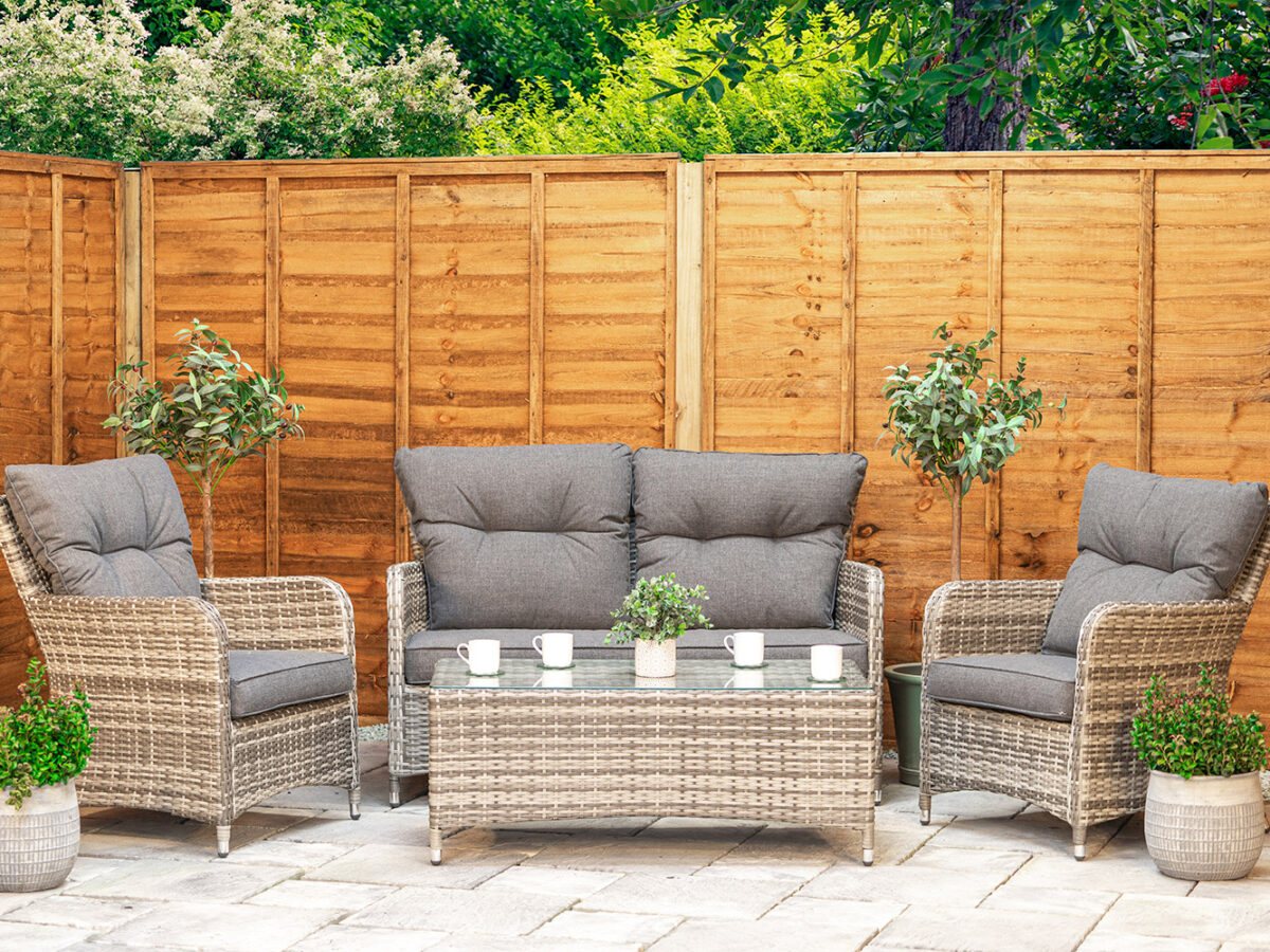 4 Seat Aluminium Rattan Sofa Set with 2 Coffee Tables