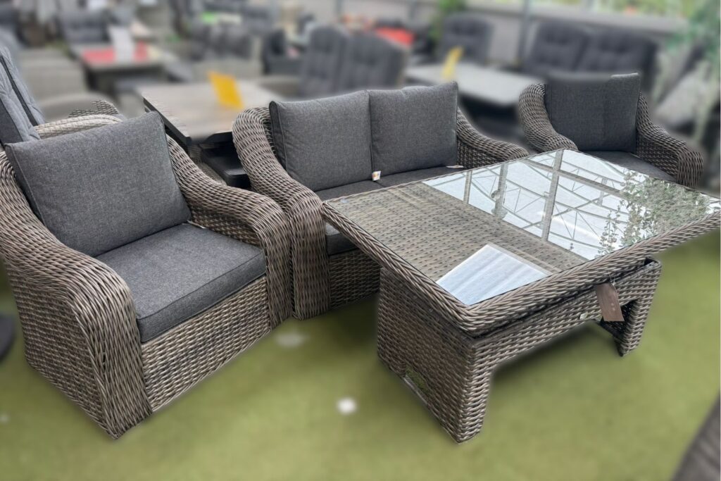 Oakham 4 Seater Sofa Lounge Set with Height Adjustable Table in Grey