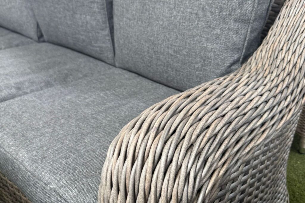 Oakham 5 Seater Sofa Lounge Set with Height Adjustable Table in Grey